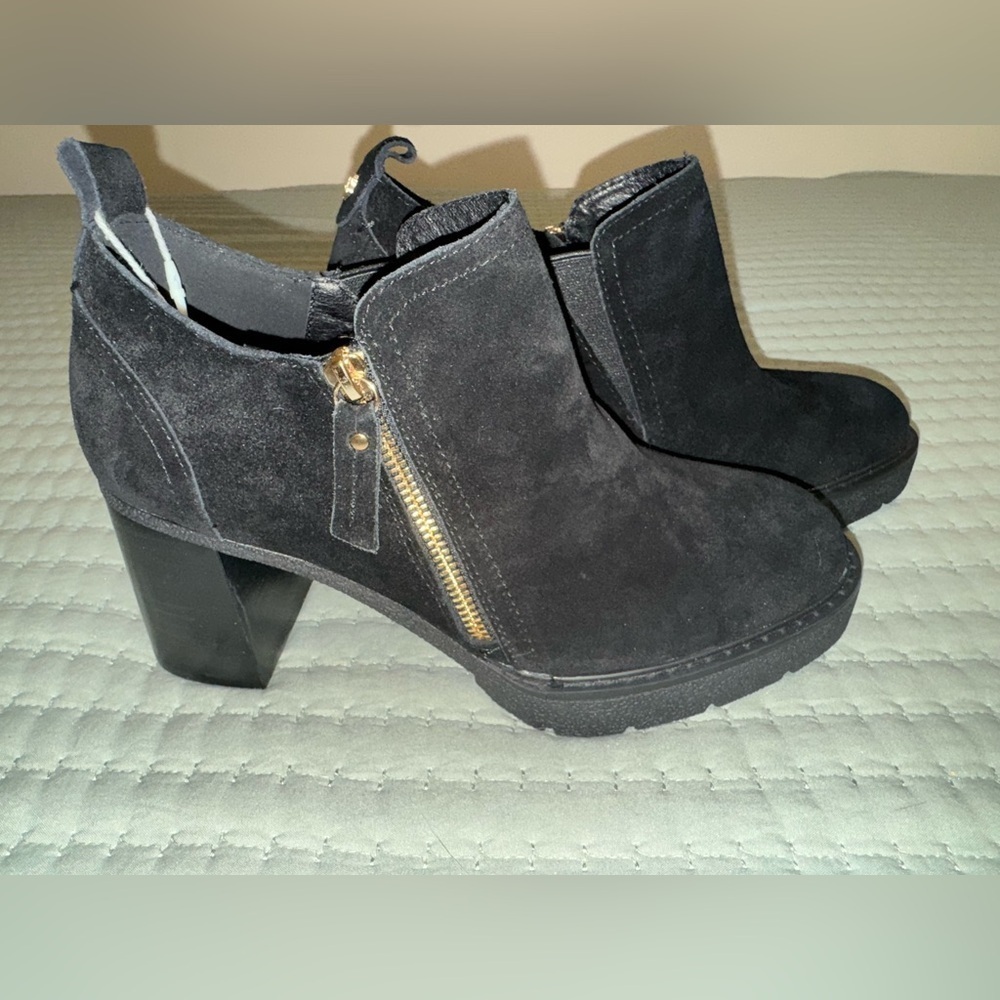 Carmela comfort flex black leather 3in heel ankle/boot Shoes size EU40/US 9 NWT